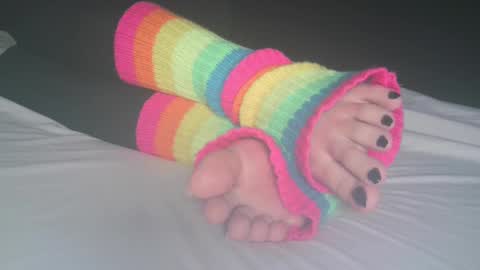 Viv West online show from 01/18/25, 04:15