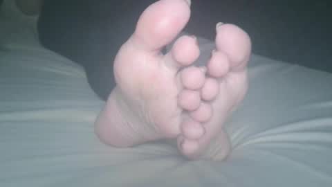 Viv West online show from 09/19/25, 06:37