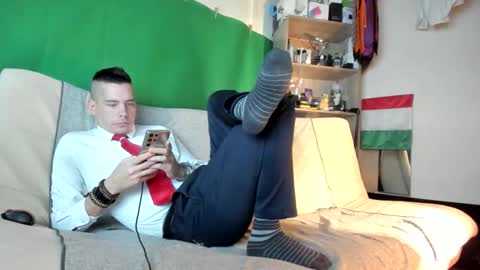 Virg Lszl online show from 11/17/25, 05:02