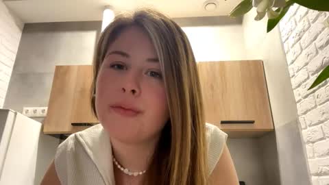 Lana online show from 03/09/26, 09:35