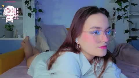 Snapshot of tempt_for_you chatting on 02/05/26, 09:08 Megan online show from 02/05/26, 09:08