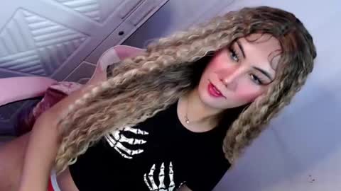 Im Dianna DONT FORGET TO FOLLOW ME   online show from 02/14/25, 05:30