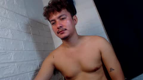 Snapshot of tempting_jon chatting on 02/11/26, 10:31 tempting_jon online show from 02/11/26, 10:31