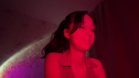 Snapshot of temptingvision chatting on 11/01/25, 02:08 temptingvision online show from 11/01/25, 02:08