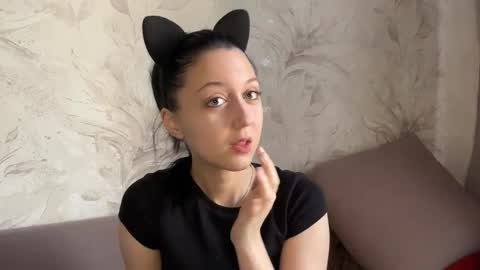 Snapshot of temptingvision chatting on 03/15/26, 08:31 temptingvision online show from 03/15/26, 08:31