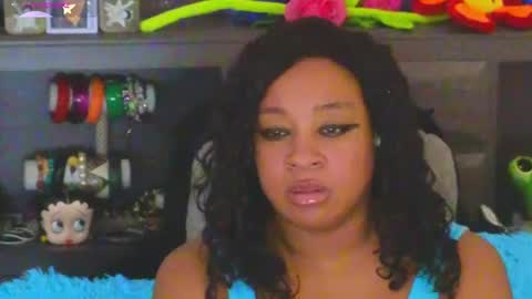 Gaia online show from 09/19/25, 05:09