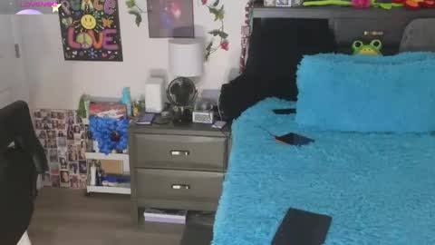 Gaia online show from 09/23/25, 02:25