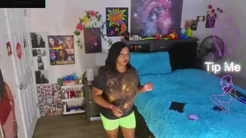 Gaia online show from 10/22/25, 03:07