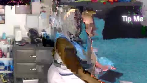 Gaia online show from 11/14/25, 05:28