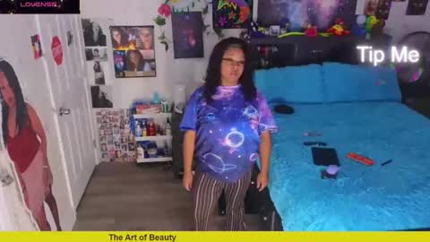 Gaia online show from 11/25/25, 05:29