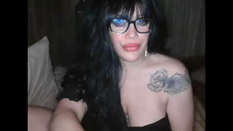 Snapshot of temptresscrystalia chatting on 03/22/26, 10:24 talia i m french girl online show from 03/22/26, 10:24