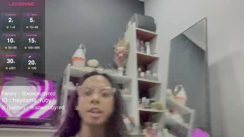 Snapshot of temptressxruby chatting on 03/02/25, 10:24 TemptressxRuby online show from 03/02/25, 10:24