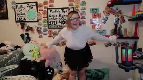 Snapshot of ten_tickle_pixie chatting on 01/16/26, 11:20 Pixie and Tentacle Overlord online show from 01/16/26, 11:20