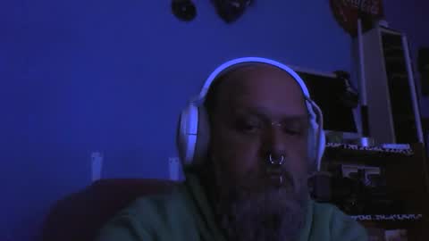 Snapshot of tenalpi chatting on 12/14/25, 12:27 tenalpi online show from 12/14/25, 12:27