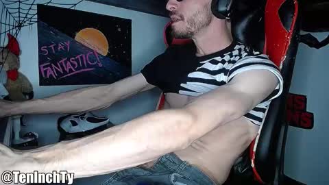 Ty online show from 10/27/25, 04:49