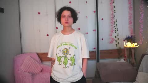 Snapshot of tenishal0ve chatting on 03/31/26, 03:08 Wanessa online show from 03/31/26, 03:08