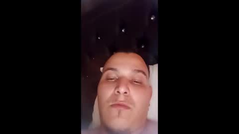 Snapshot of tentacionsi chatting on 03/29/26, 10:10 tentacionsi online show from 03/29/26, 10:10