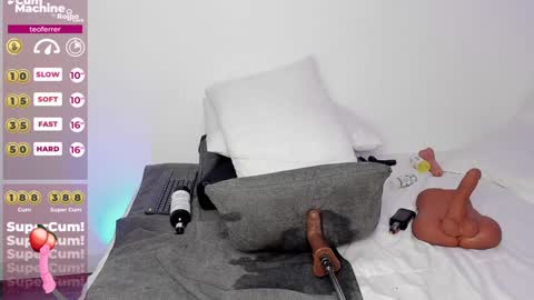 Teo Ferrer online show from 01/31/25, 02:15