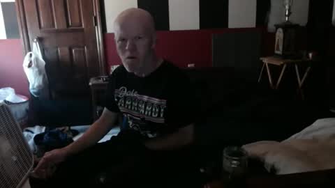 terdy2366 online show from 12/05/24, 06:33