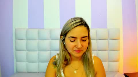 Teresa online show from 09/23/25, 01:58