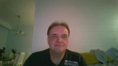 Snapshot of tero007 chatting on 10/25/25, 06:46 tero007 online show from 10/25/25, 06:46