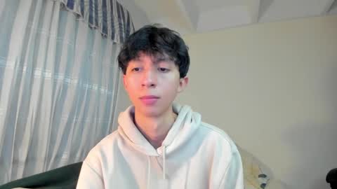 Snapshot of teroship_boy chatting on 01/20/25, 06:31 Juanfe online show from 01/20/25, 06:31