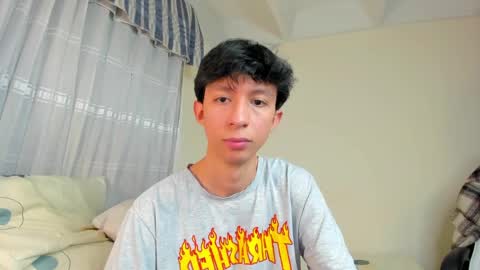 Snapshot of teroship_boy chatting on 01/22/25, 01:10 Juanfe online show from 01/22/25, 01:10