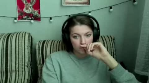 Snapshot of terranaufzinger chatting on 01/13/26, 06:08 Anny Simpson online show from 01/13/26, 06:08