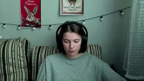 Snapshot of terranaufzinger chatting on 01/19/26, 08:18 Anny Simpson online show from 01/19/26, 08:18