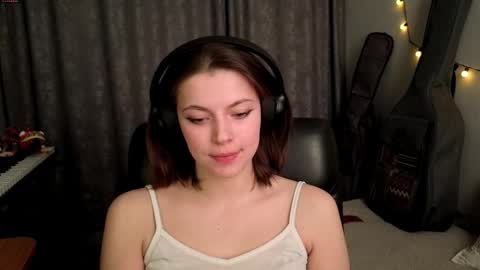 Snapshot of terranaufzinger chatting on 03/26/26, 07:14 Anny Simpson online show from 03/26/26, 07:14