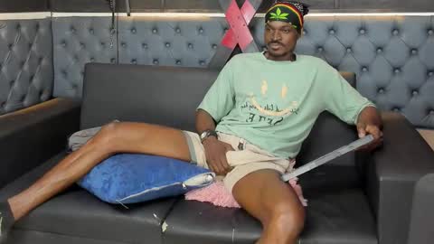 terranze_z online show from 11/22/25, 08:30