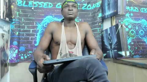 terranze_z online show from 05/13/26, 11:29