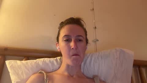 Snapshot of terraworship chatting on 02/01/25, 07:36 Terra Worship Findomme online show from 02/01/25, 07:36