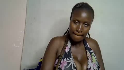 terriam online show from 10/28/25, 12:09