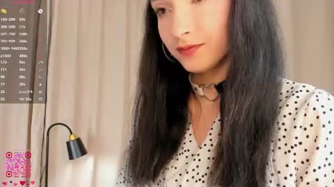 Caroline online show from 06/30/26, 06:20