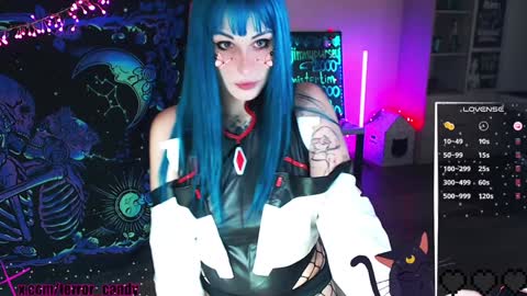 Snapshot of terror_candy chatting on 12/21/24, 04:41 CRY BABY online show from 12/21/24, 04:41