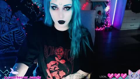 Snapshot of terror_candy chatting on 01/26/25, 03:27 CRY BABY online show from 01/26/25, 03:27