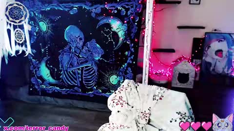 Snapshot of terror_candy chatting on 02/14/25, 07:59 CRY BABY online show from 02/14/25, 07:59