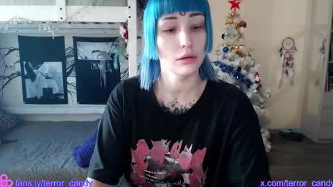 Snapshot of terror_candy chatting on 01/12/26, 11:37 CRY BABY online show from 01/12/26, 11:37