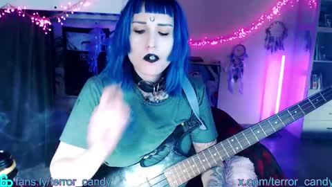 Snapshot of terror_candy chatting on 02/08/26, 01:31 CRY BABY online show from 02/08/26, 01:31