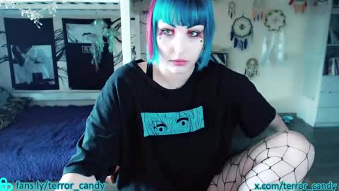 Snapshot of terror_candy chatting on 04/13/26, 09:48 CRY BABY online show from 04/13/26, 09:48
