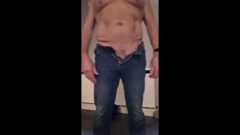 Snapshot of terry145 chatting on 03/22/26, 03:10 terry145 online show from 03/22/26, 03:10