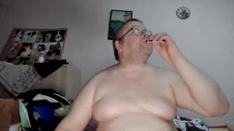 Snapshot of tervetuleksi chatting on 05/24/26, 01:54 tervetuleksi online show from 05/24/26, 01:54