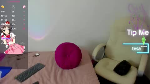 Snapshot of tesa_cute chatting on 02/15/25, 06:44 tesa online show from 02/15/25, 06:44