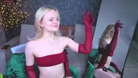Tessa online show from 04/26/26, 04:04