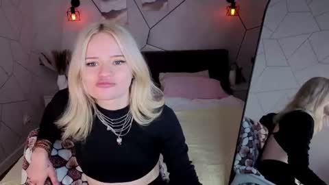 Snapshot of tessa_ashe chatting on 06/16/26, 04:53 Tessa online show from 06/16/26, 04:53