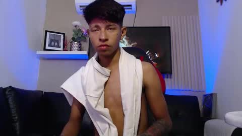 tessachains online show from 11/15/25, 11:43