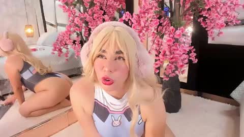  TESSA COOPER1  online show from 04/19/26, 08:44