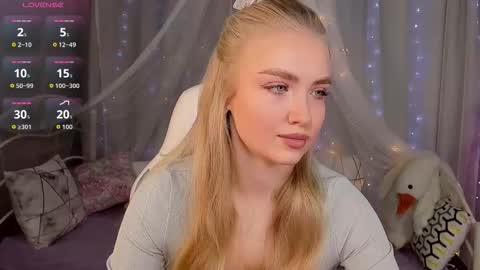 Snapshot of tessahamilton chatting on 01/14/26, 07:14 TessaHamilton online show from 01/14/26, 07:14