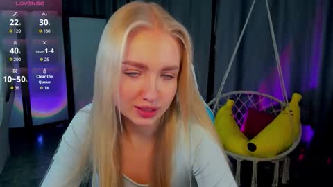 Snapshot of tessahamilton chatting on 02/03/26, 12:54 TessaHamilton online show from 02/03/26, 12:54